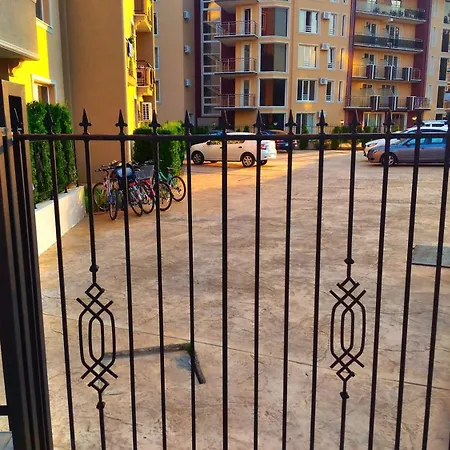 Vip Zone Отель Солнечный берег